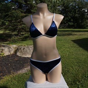 Cupshe Summer Nights Triangle Bikini Set